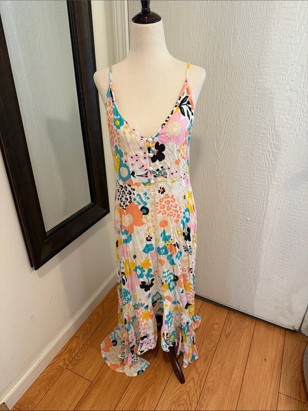 XIX PALMS Floral Multicolor Maxi Dress